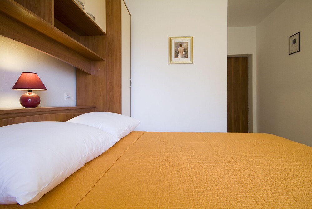 Apartments Valentina-B