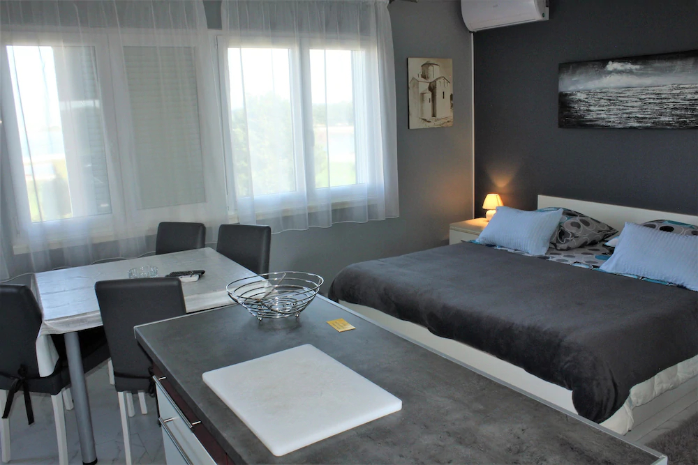 Holiday House Zaton