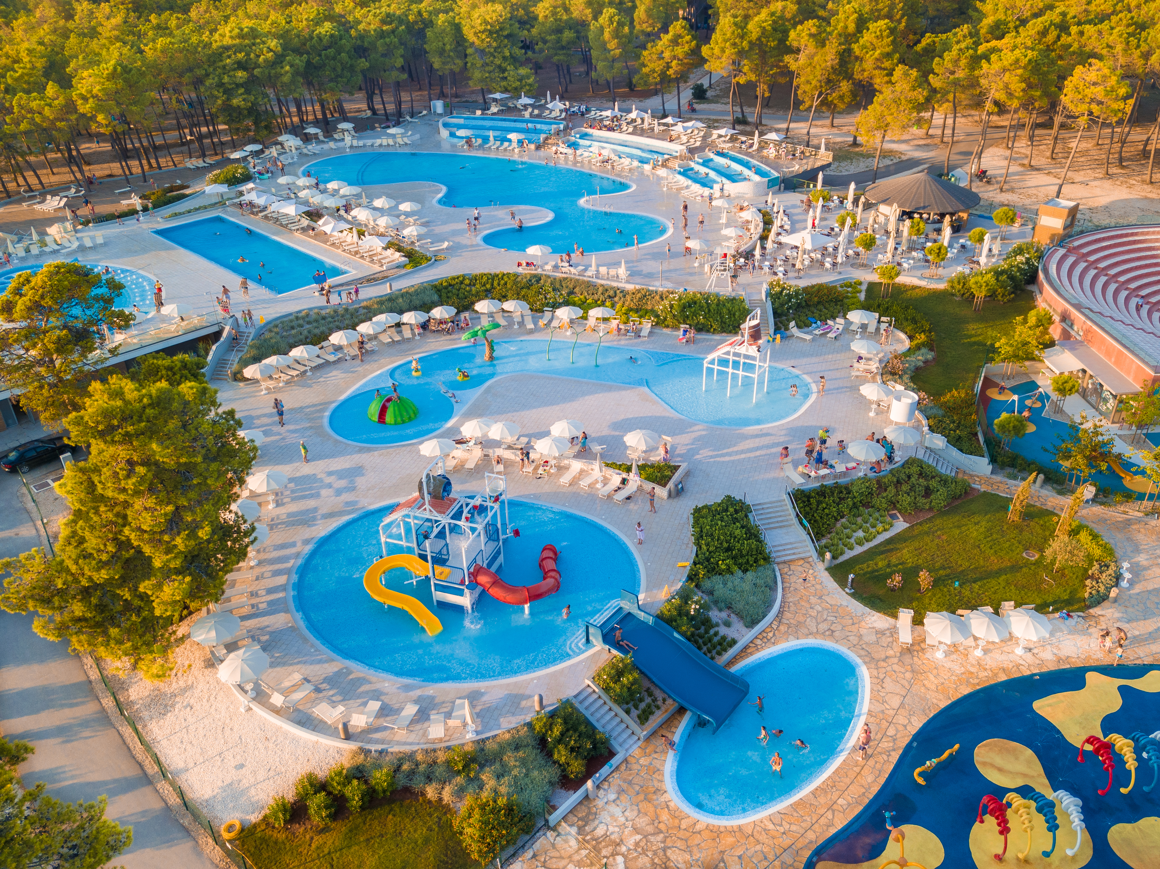 Zaton Holiday Resort 4 Star Apartments