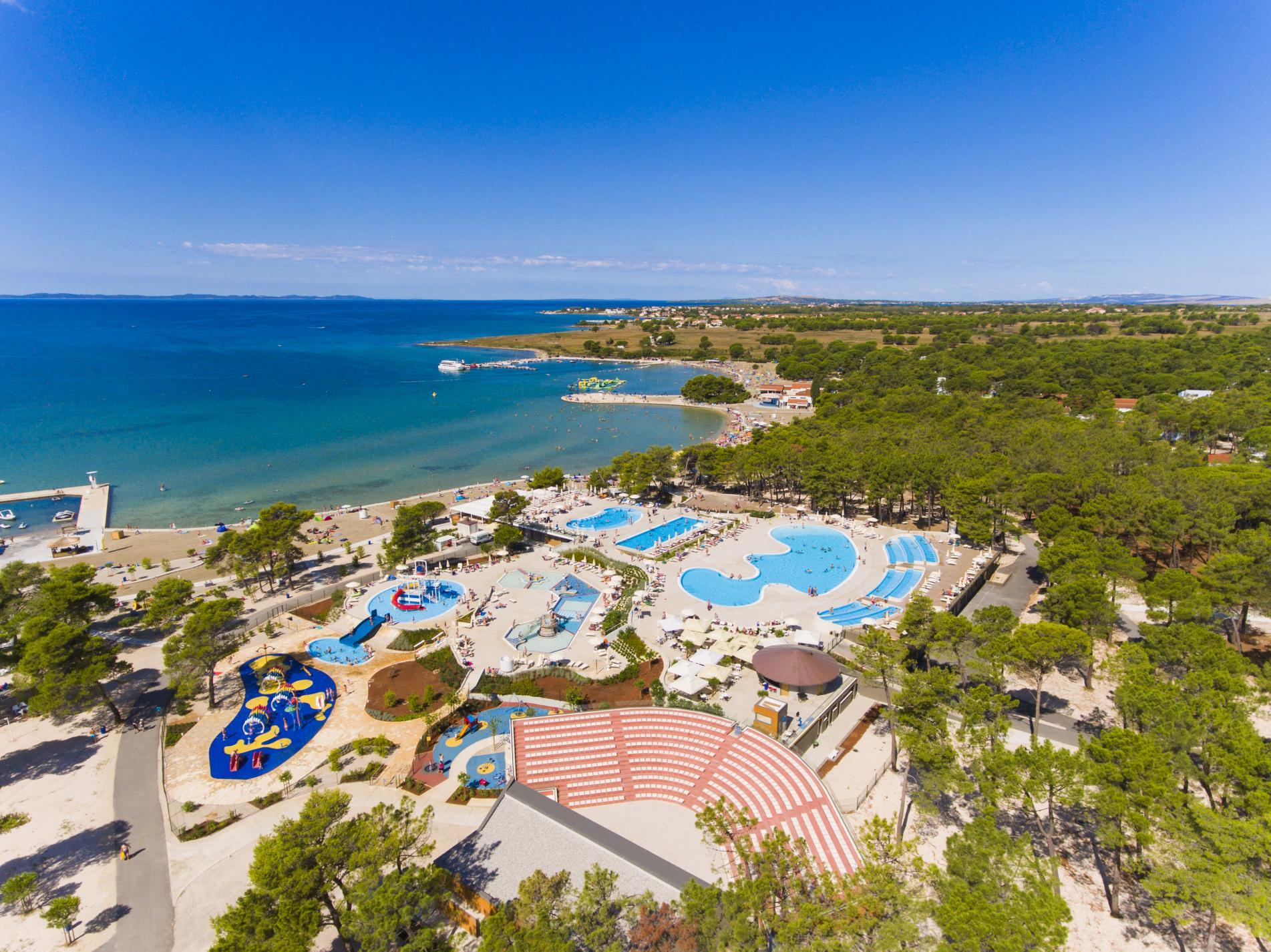 Zaton Holiday Resort 4 Star Apartments