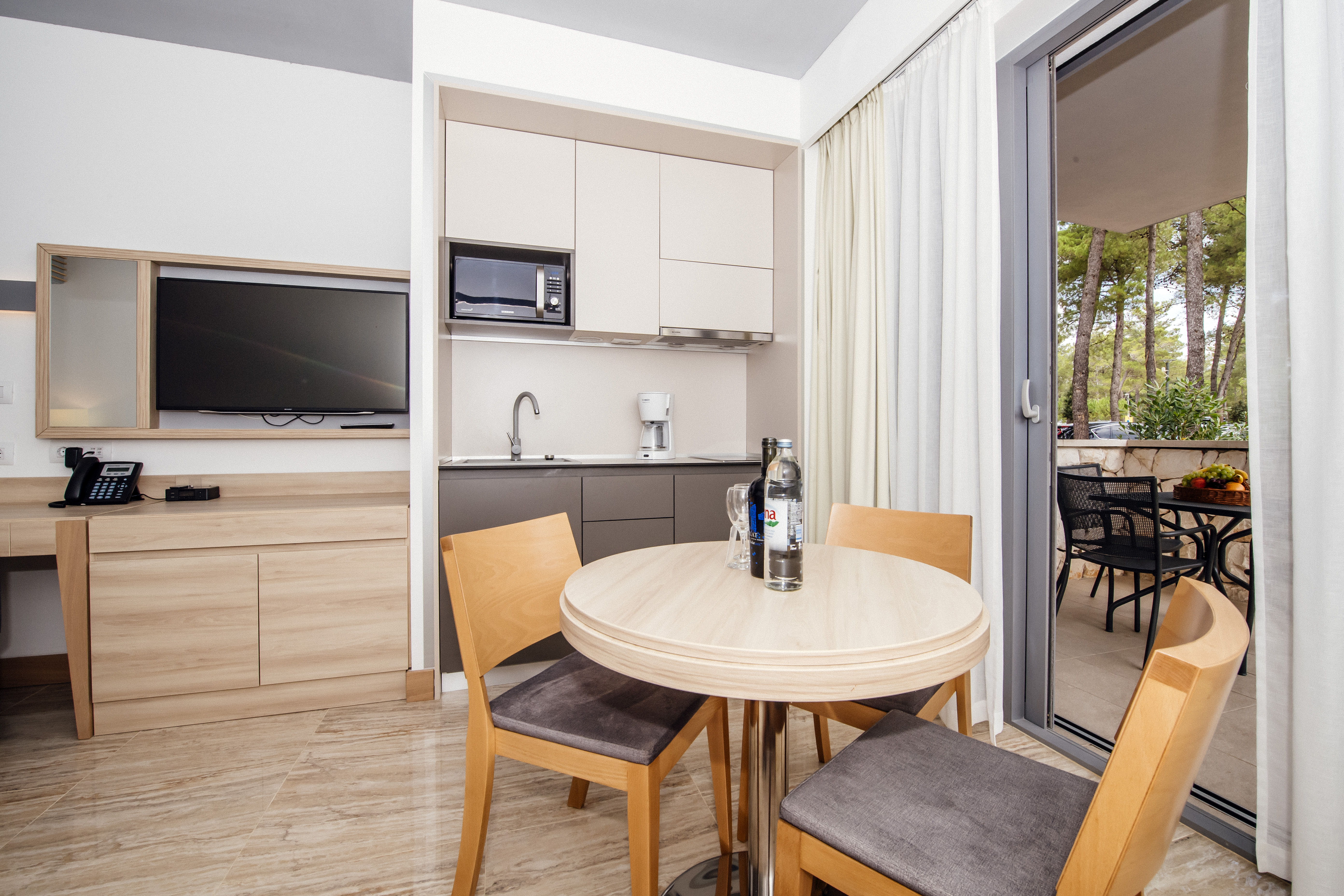Zaton Holiday Resort 4 Star Apartments