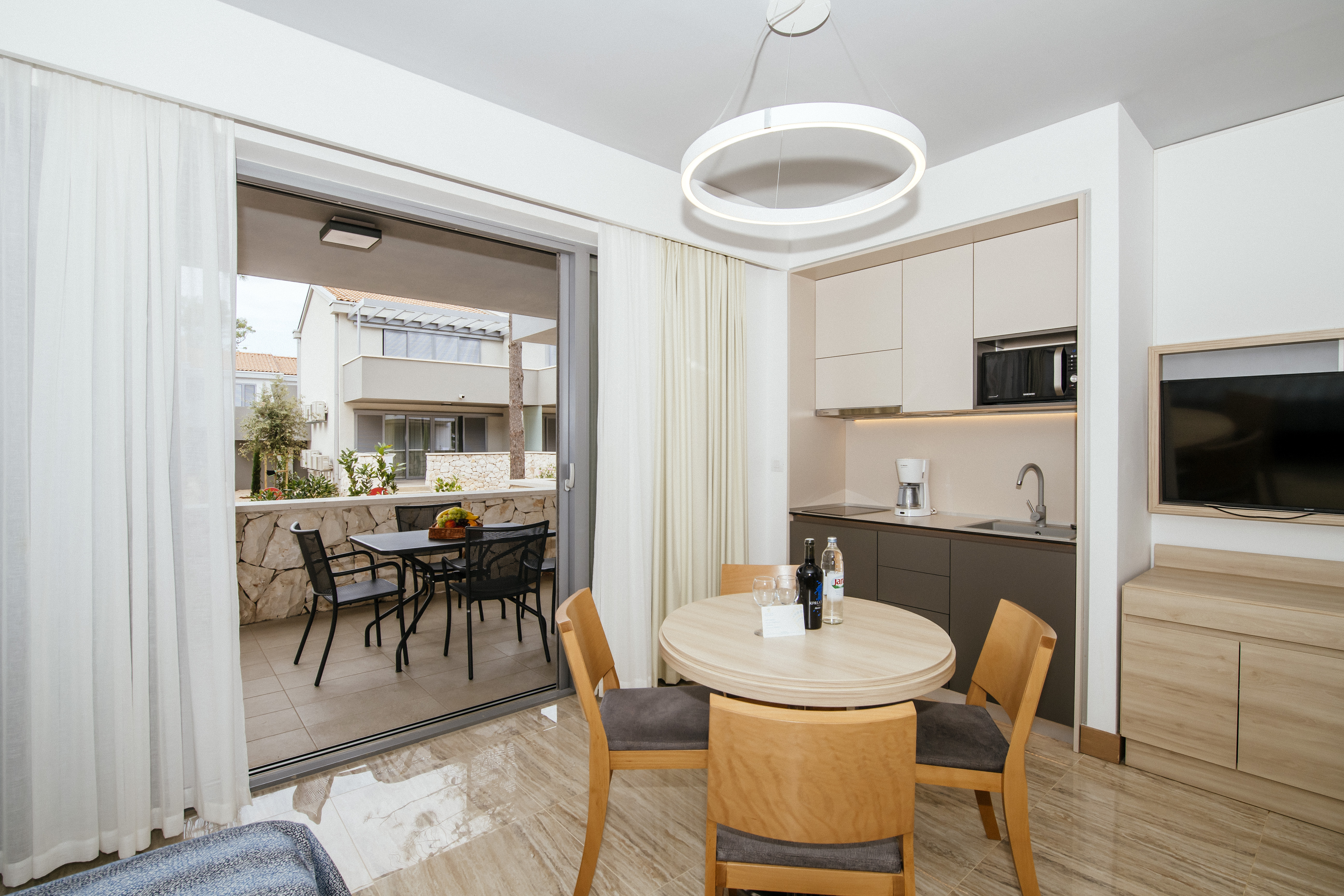 Zaton Holiday Resort 4 Star Apartments