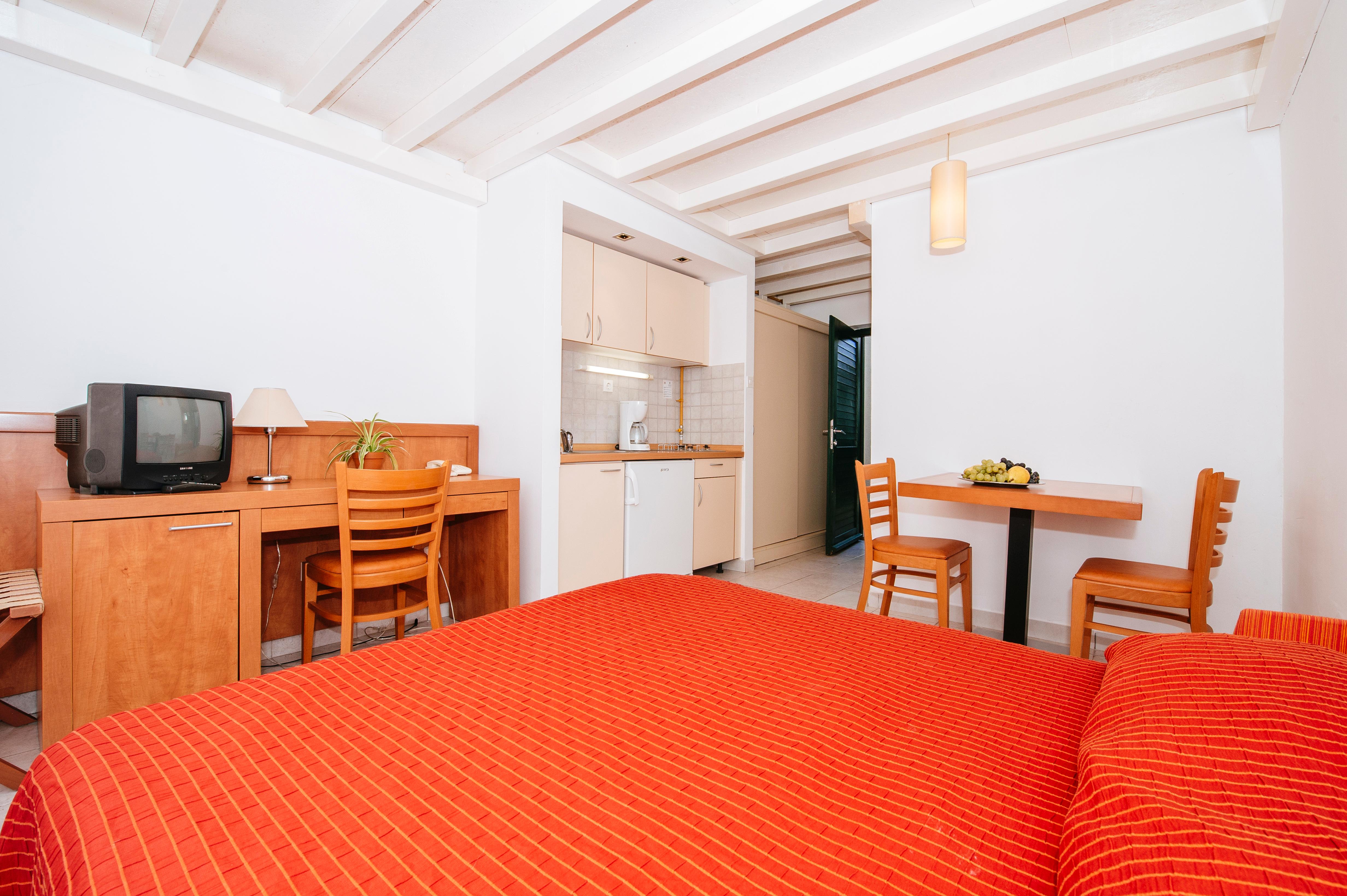 Zaton Holiday Resort