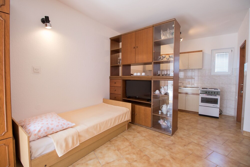 Apartments Gorana