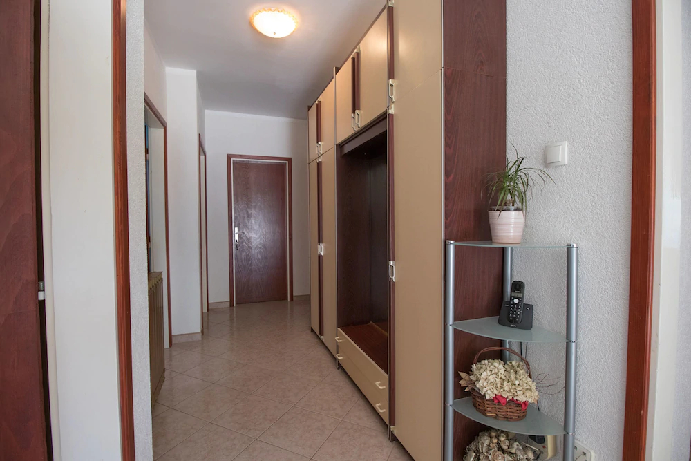 Apartments Gorana