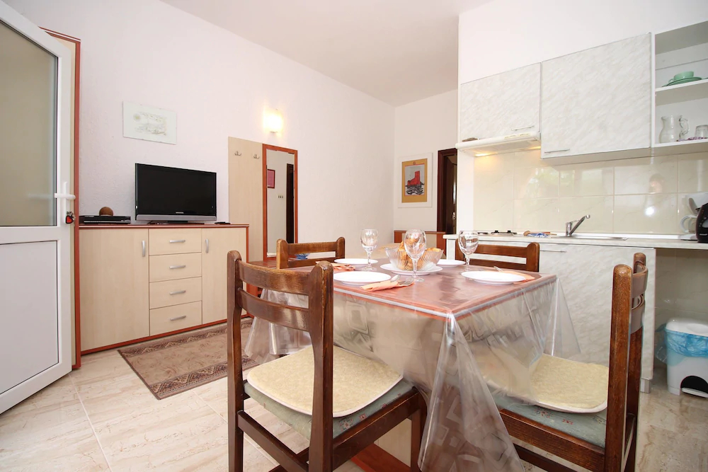 Apartments Ivona