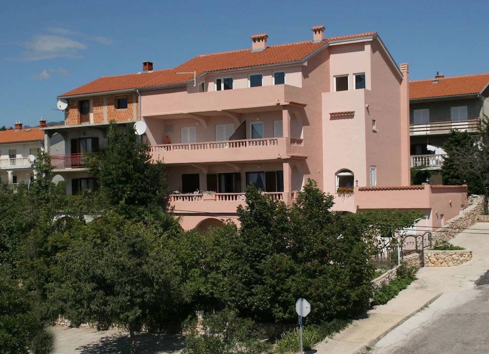 Apartments Ivona