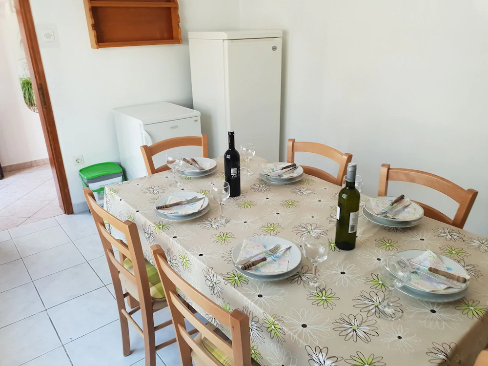 Apartments Josip