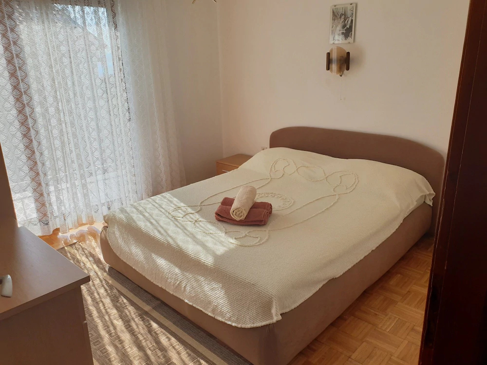 Apartments Josip