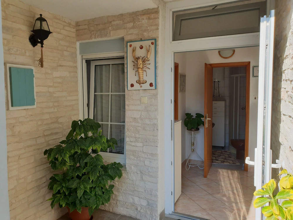 Apartments Josip