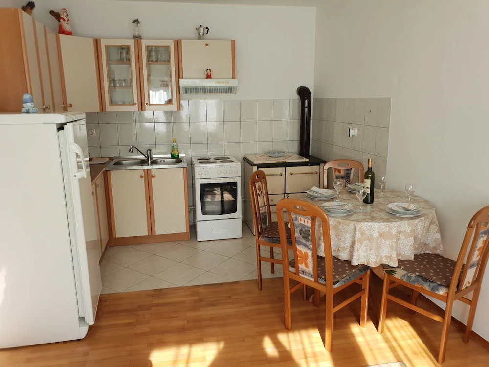 Apartments Josip
