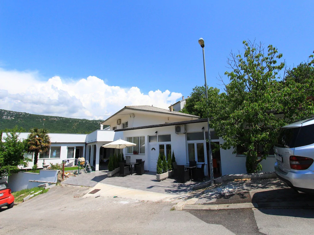 Apartments Nero