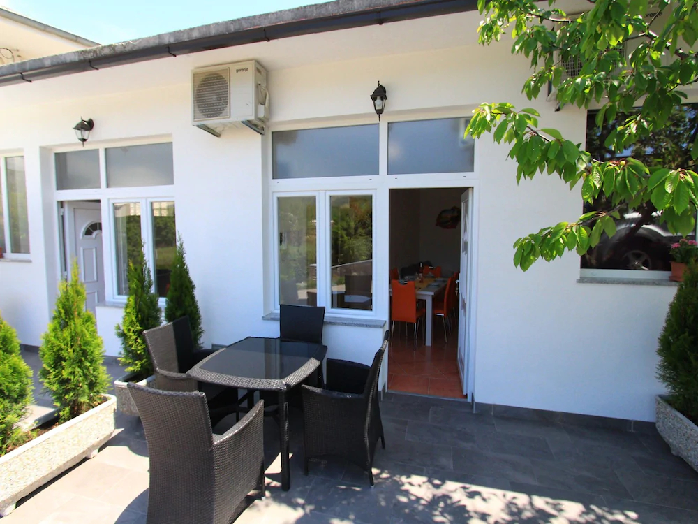 Apartments Nero