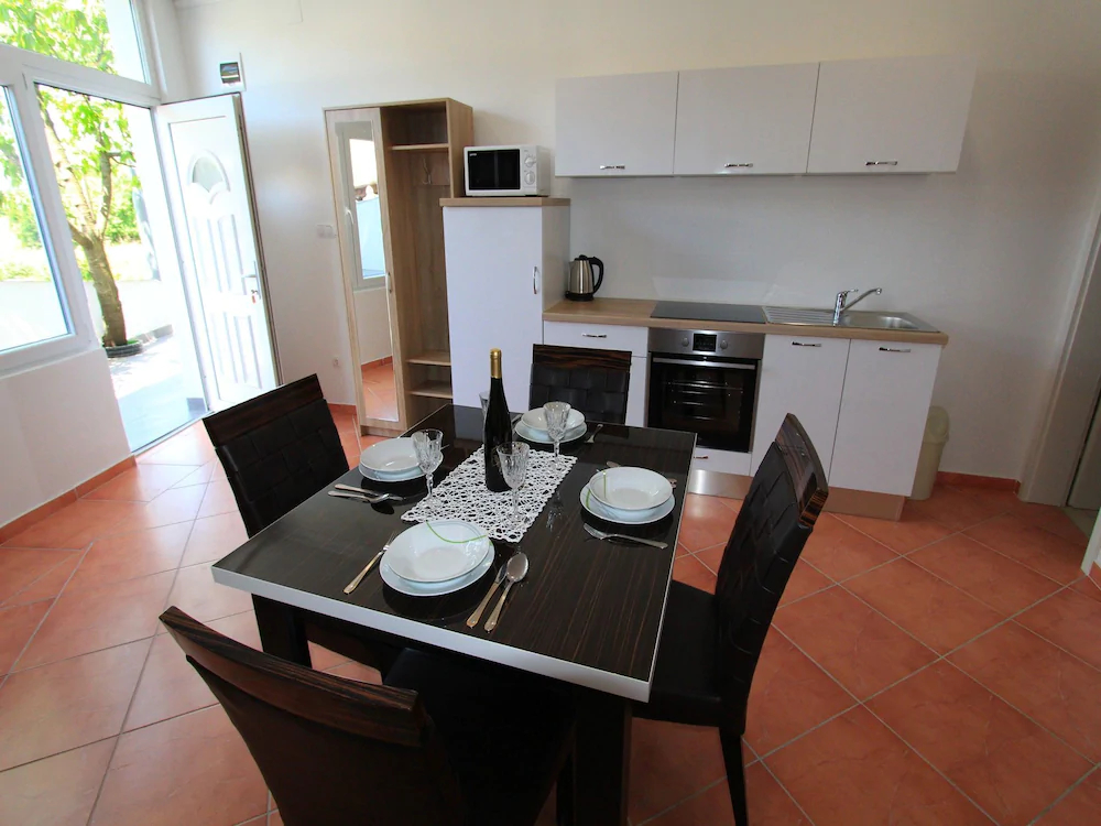 Apartments Nero