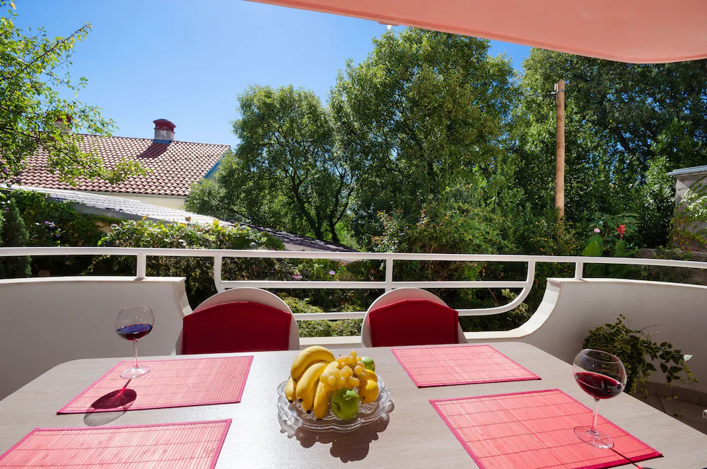 Apartments Snjezana