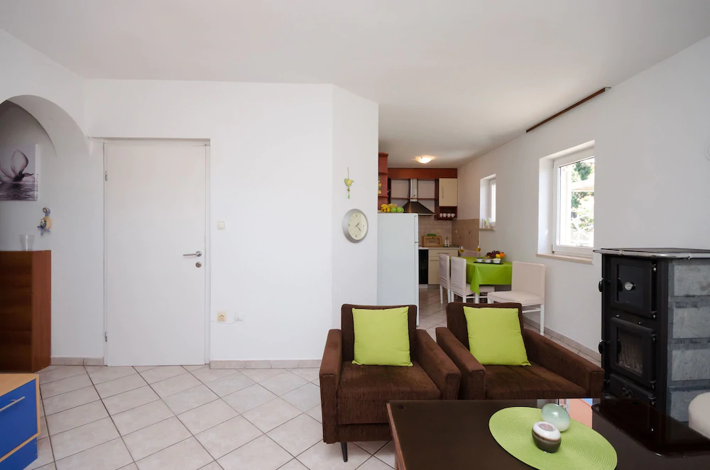 Apartments Snjezana
