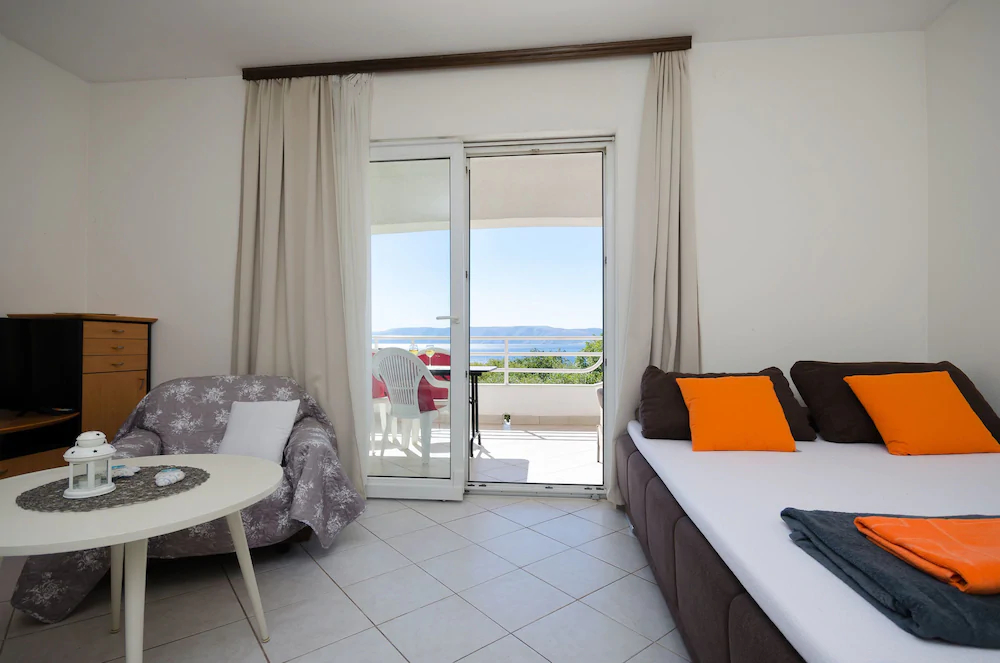 Apartments Snjezana