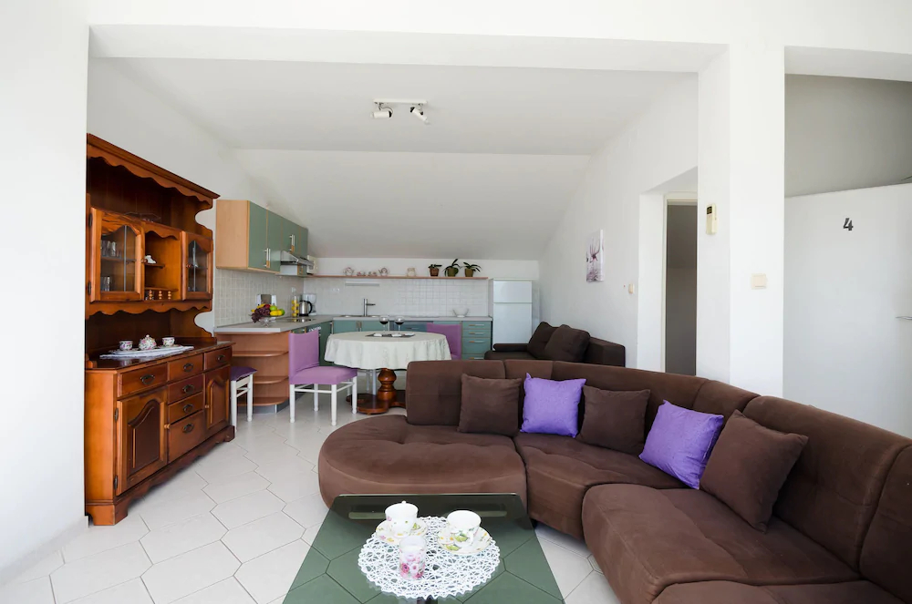 Apartments Snjezana