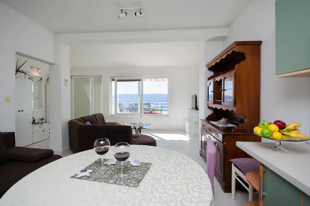 Apartments Snjezana