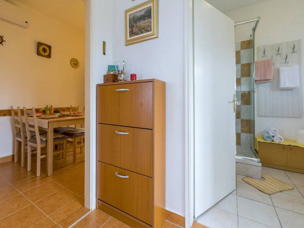 House Elwira