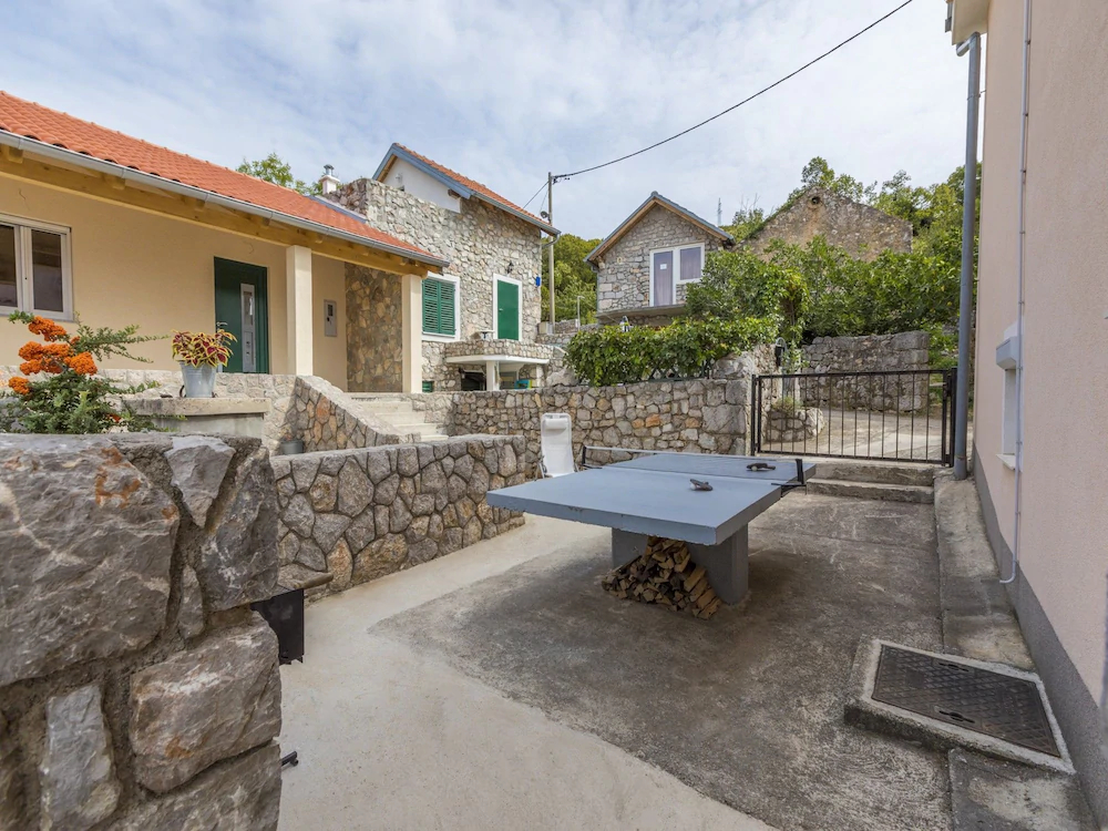 House Elwira