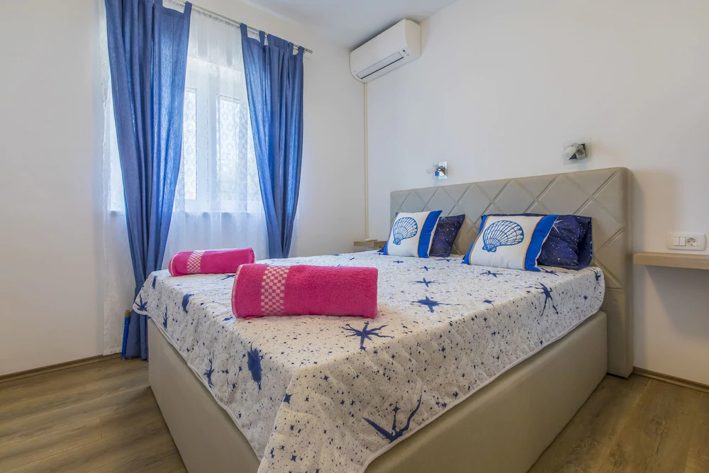 Rooms Nevenka 2