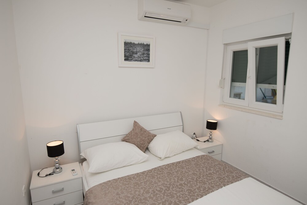 Apartments Andrea