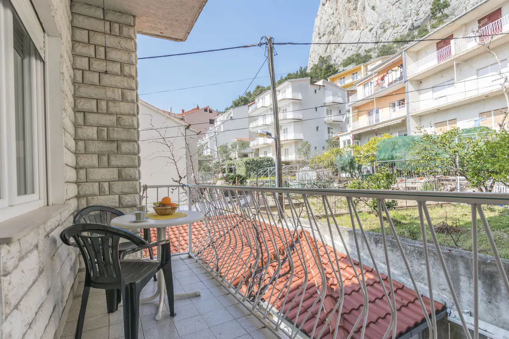 Apartments and Room Mirjana