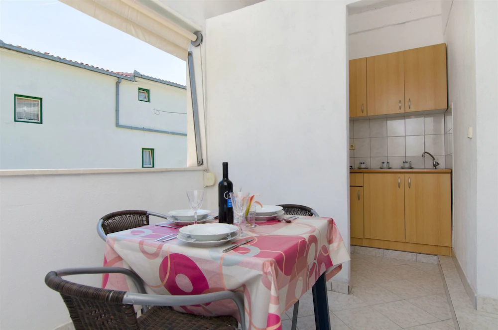 Apartments And Rooms Perica