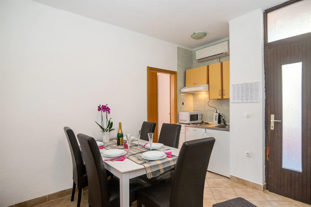 Apartments Galic