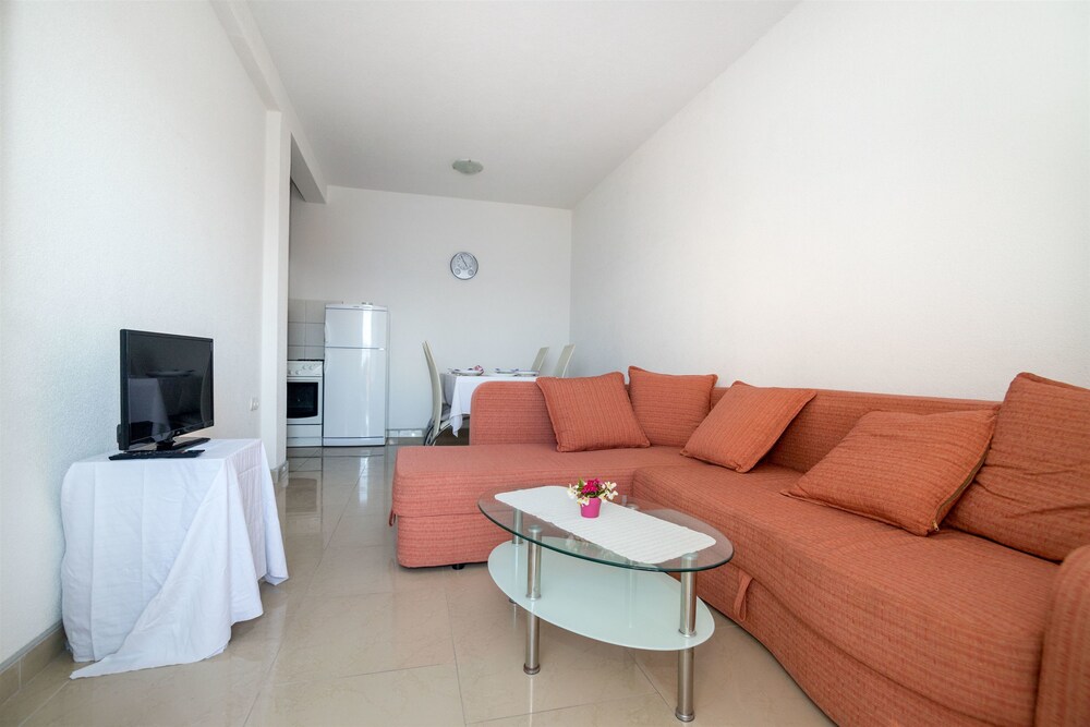 Apartments Galic
