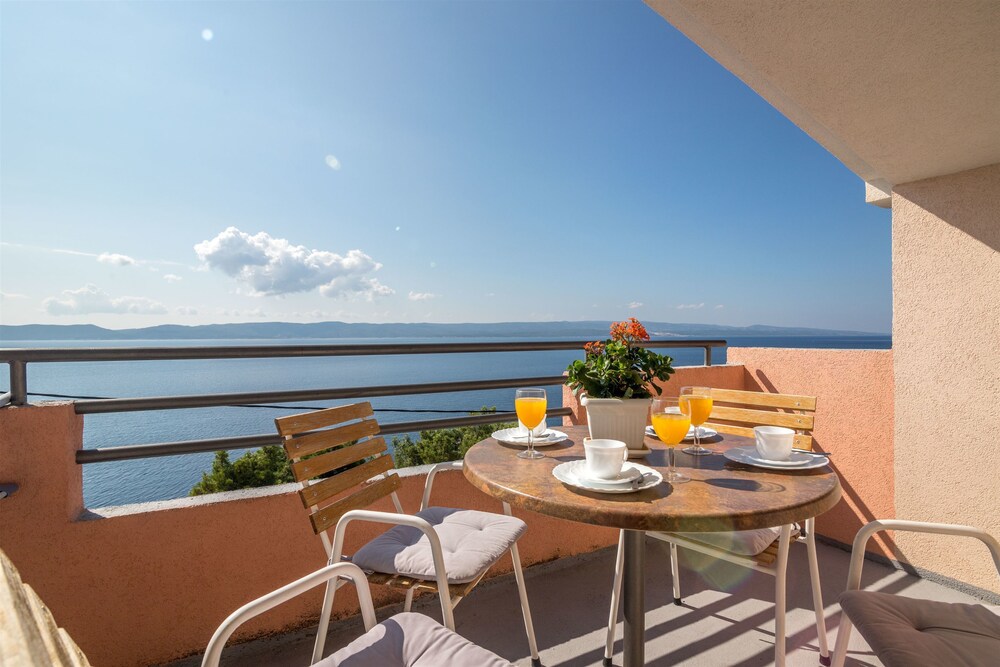 Apartments Galic