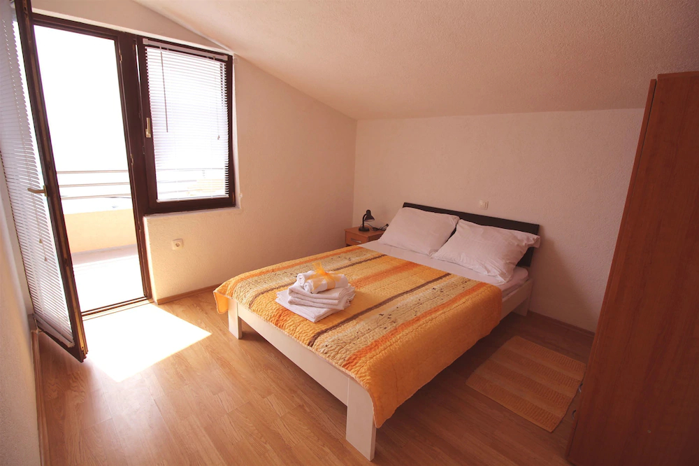 Apartments Galic
