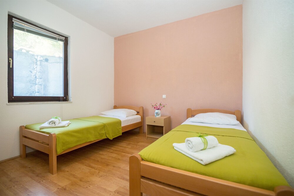 Apartments Galic