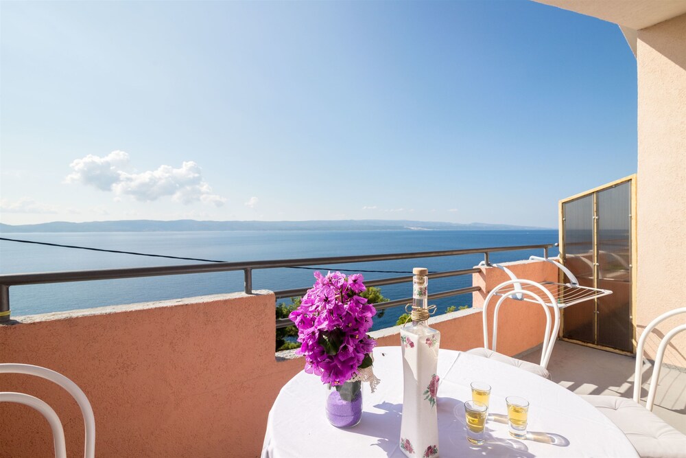 Apartments Galic