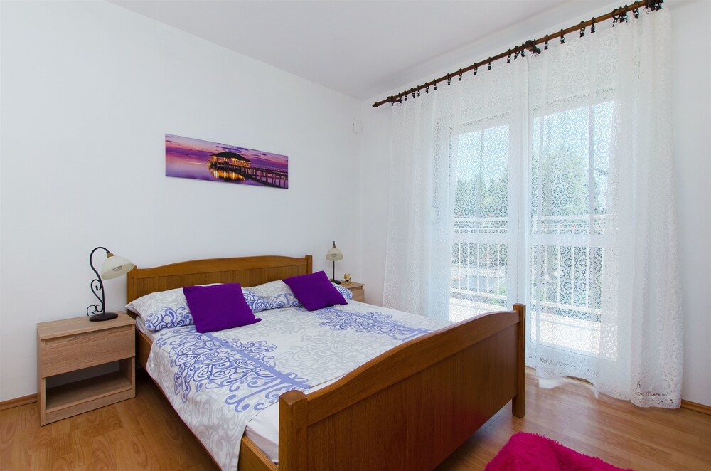 Apartments Ivan