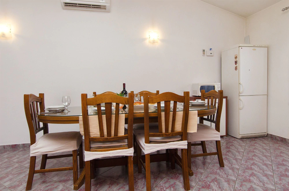 Apartments Ivan