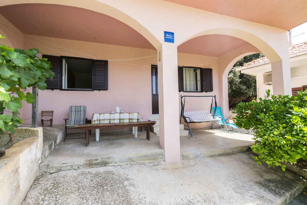 Apartments Jozo