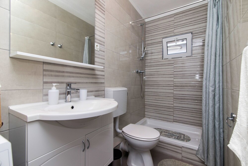 Apartments Lizatovic