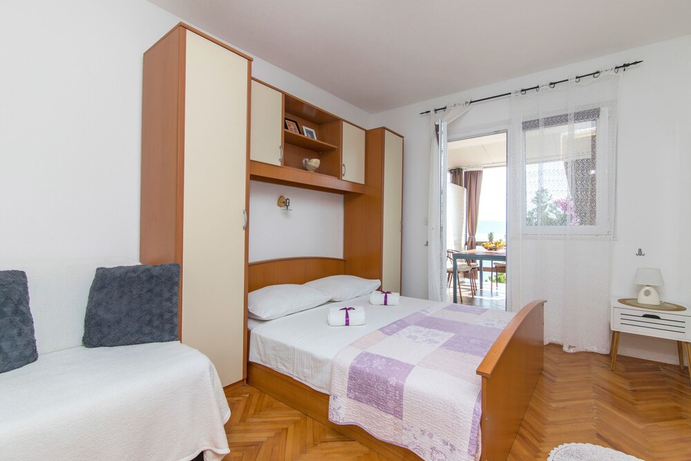 Apartments Lizatovic