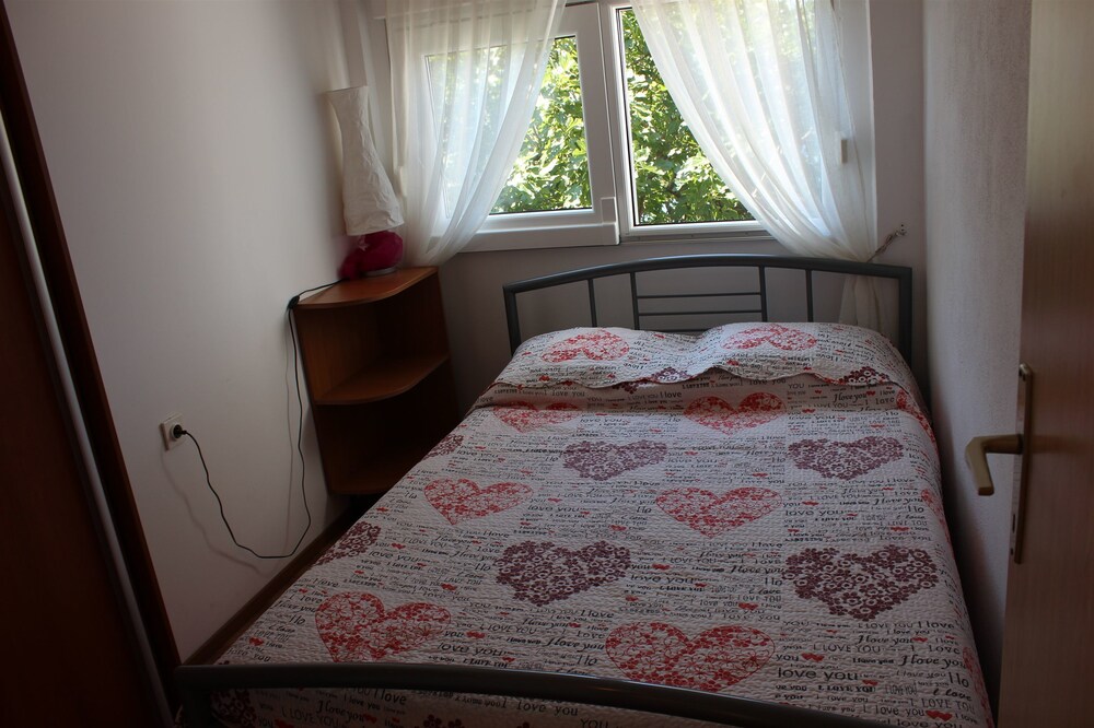 Apartments Lizatovic