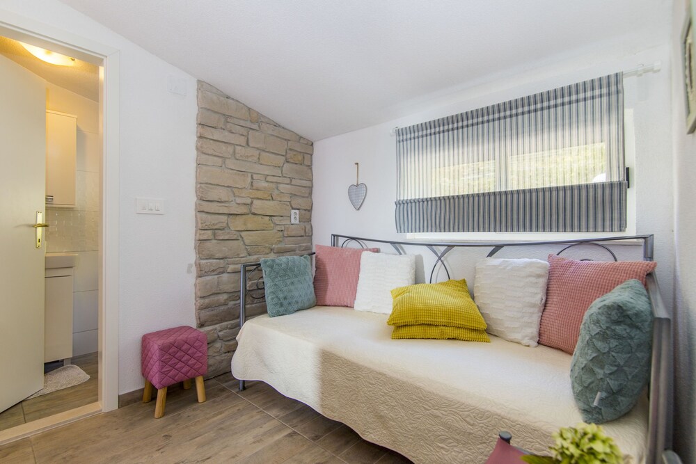Apartments Lizatovic