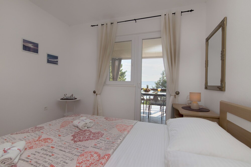Apartments Lizatovic