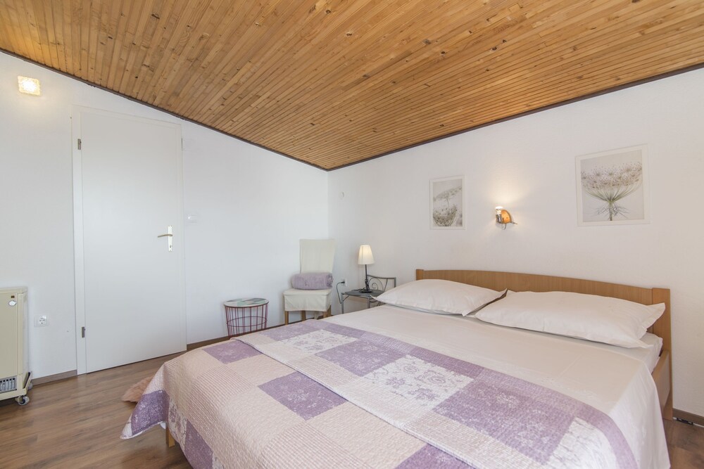 Apartments Lizatovic