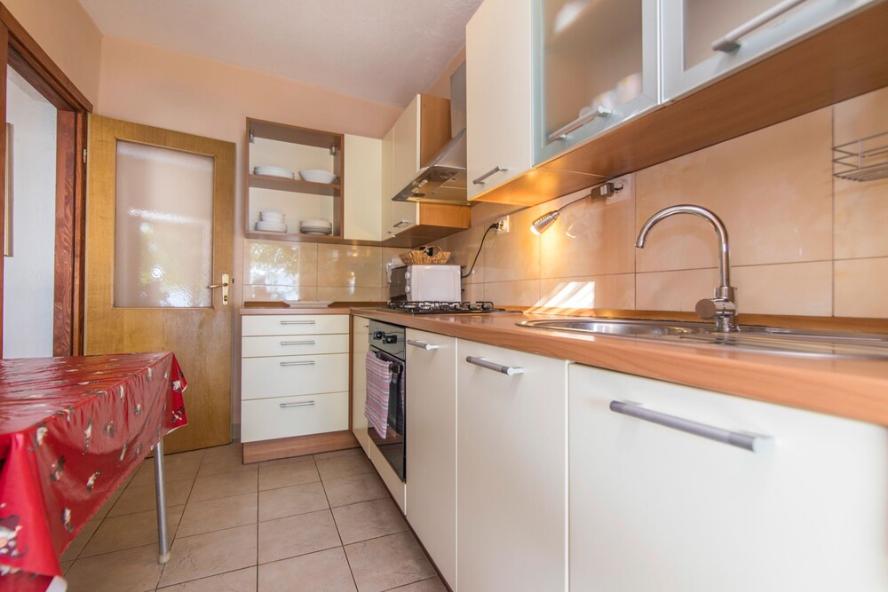 Apartments Lizatovic