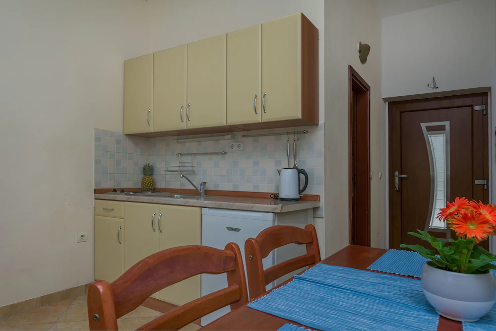 Apartments Ljiljana