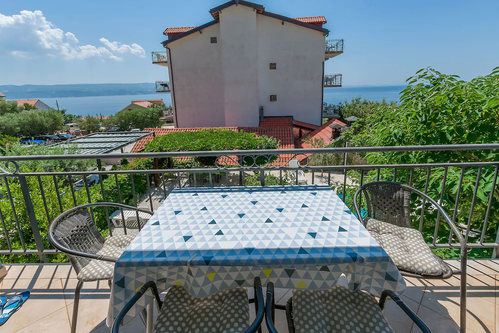 Apartments Ljiljana