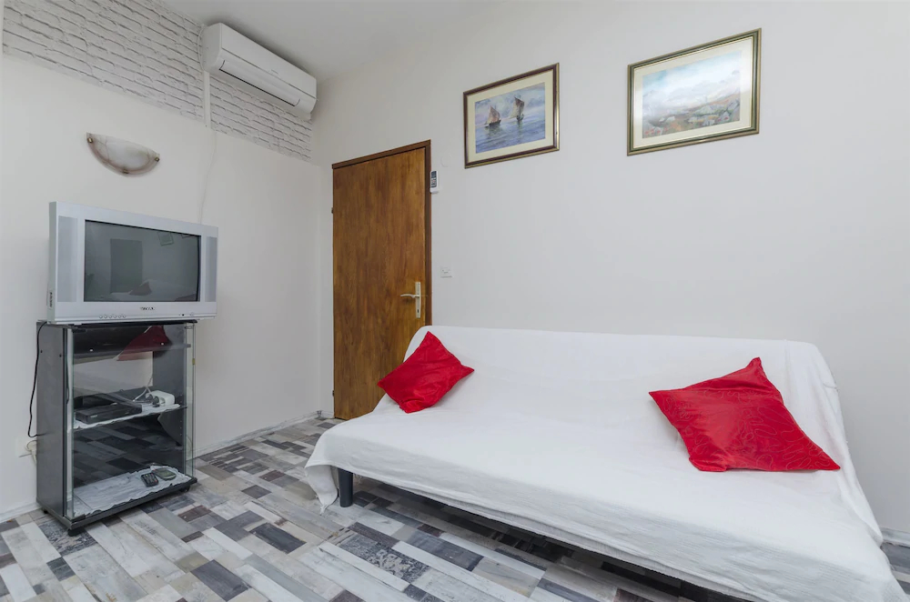 Apartments Lola