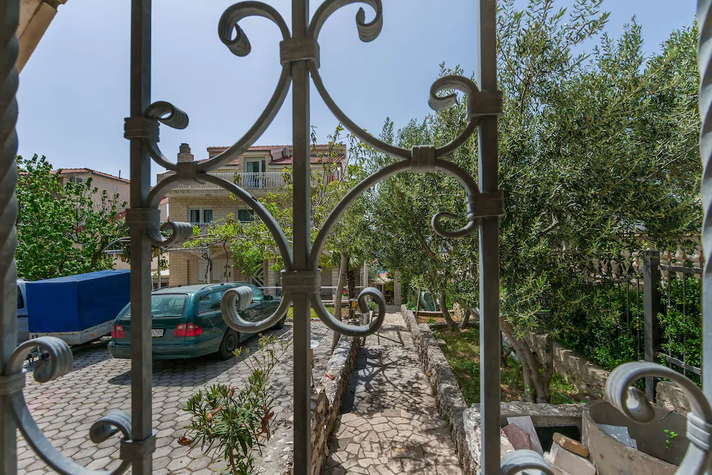 Apartments Luca