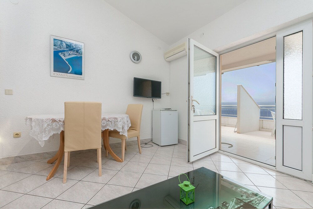 Apartments Luca